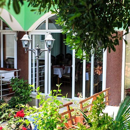 Hotel Hoti Ulcinj Zewnętrze zdjęcie