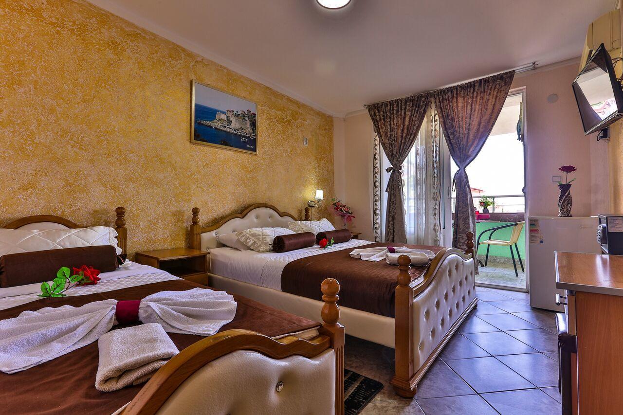 Hotel Hoti Ulcinj Zewnętrze zdjęcie