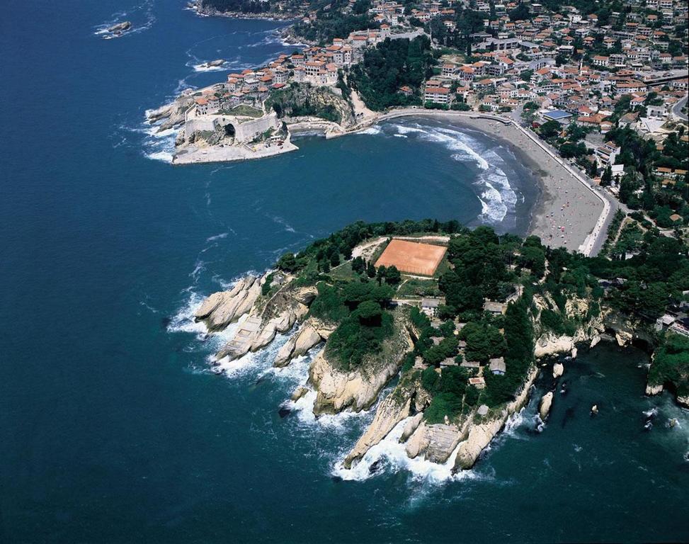Hotel Hoti Ulcinj Zewnętrze zdjęcie