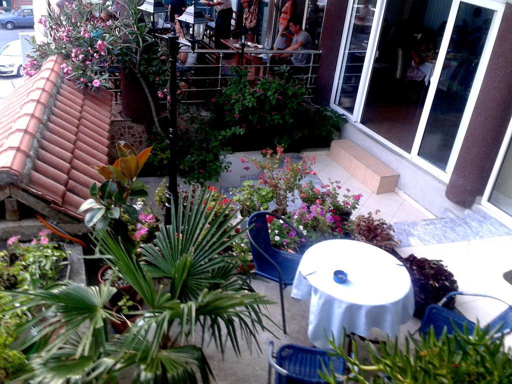 Hotel Hoti Ulcinj Zewnętrze zdjęcie